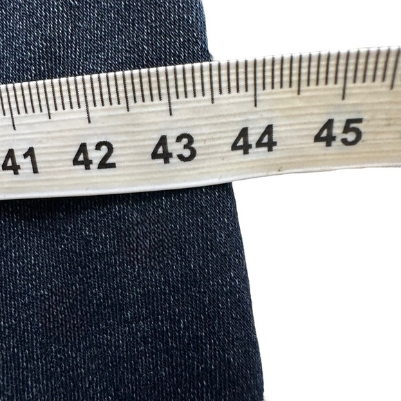 J BRAND dark wash denim jeans size 30 - Picture 3 of 7